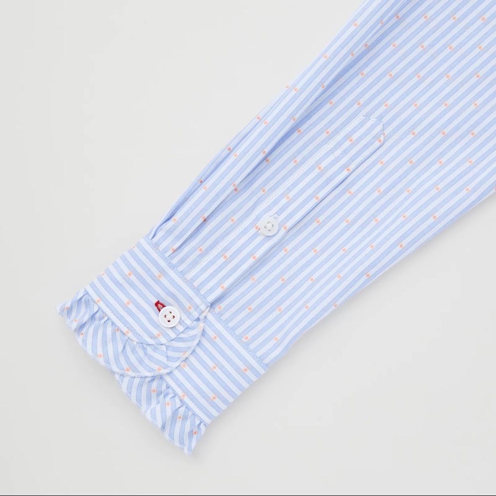 ⚡️6hrs sale⚡️UNIQLO x Ines de la Fressange blouse - Picture 11 of 15
